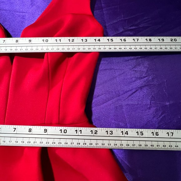 📌Black Halo Eve By Laurel Berman Lady in Red Evening - Formal - Prom Dress - Picture 12 of 16